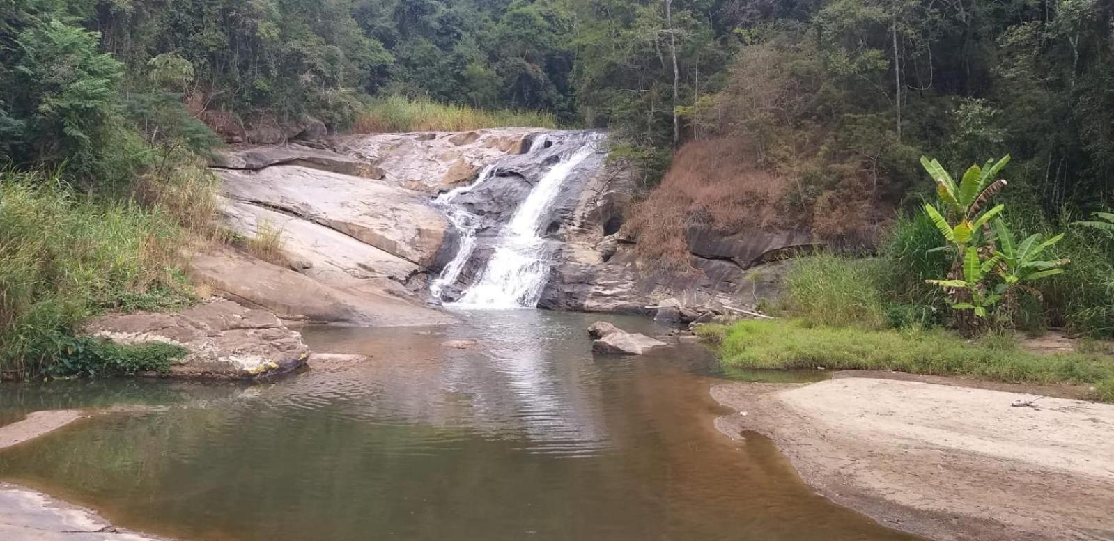 فيلا Petrópolisفي Fazenda Piloes المظهر الخارجي الصورة