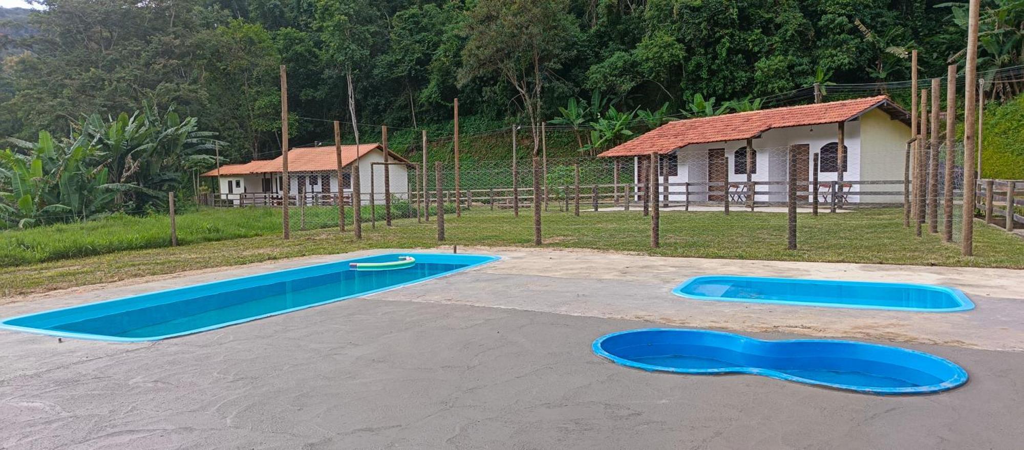 فيلا Fazenda Piloes Petrópolis المظهر الخارجي الصورة